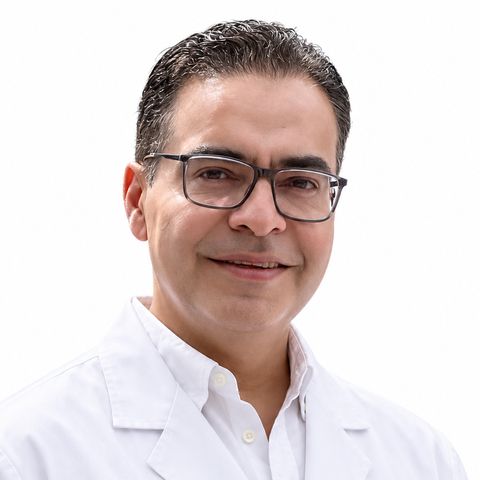 Dr. Rolando Zamarripa Escobedo